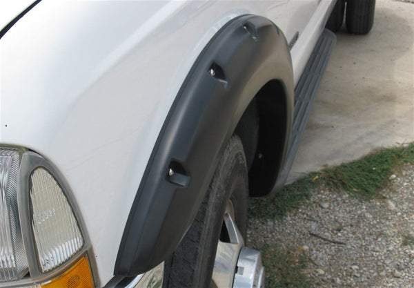 Lund Fender Flare RX-Rivet Style (MPN: RX311SB)