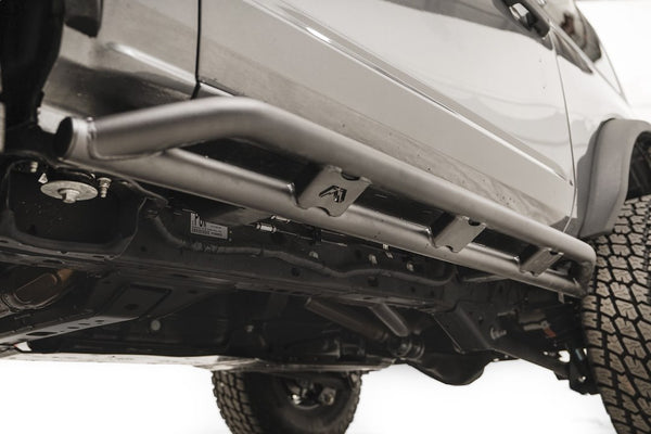 Fab Fours Rocker Panel Guard (MPN: FB21-G5252-B)