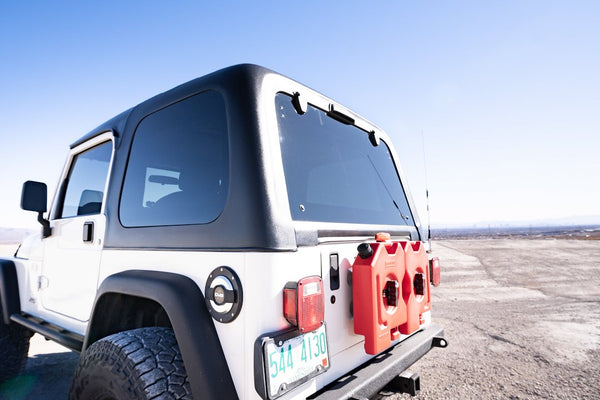 DV8 Offroad Hard Top (MPN: HT96SB22)