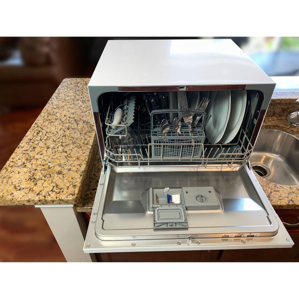 Magic Chef Countertop Dishwasher (MPN: MCSCD6W5)