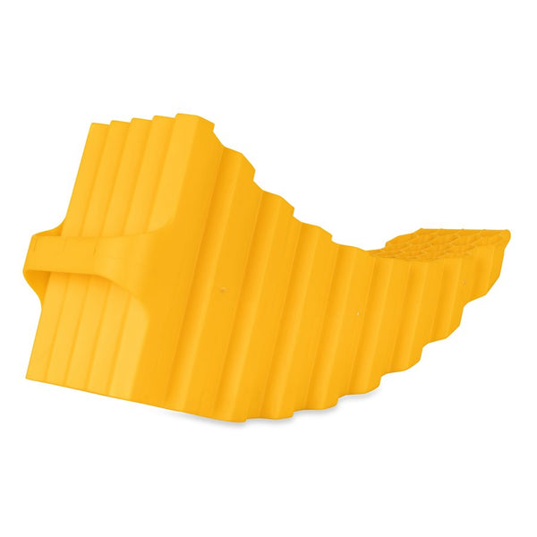 Camco Curved Trailer-Aid with Wheel Chock (MPN: 44436)