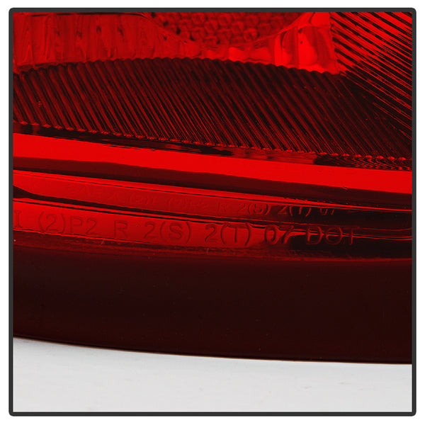 Xtune Tail Light Assembly (MPN: 9033094)