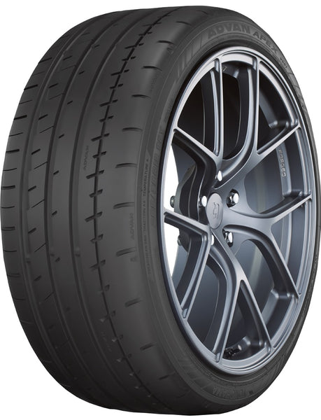 Yokohama ADVAN Apex V601 Tire (MPN: 110160119)