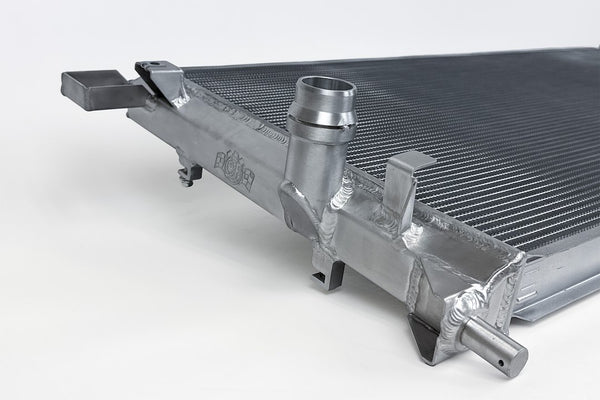 CSF Cooling Aluminum Radiator (MPN: 8228)
