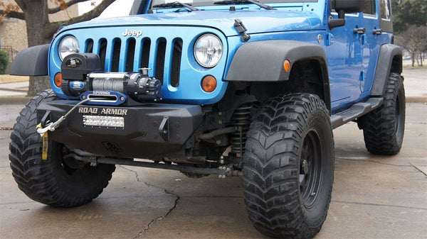 Road Armor Stubby Bumper (MPN: 509R0B)