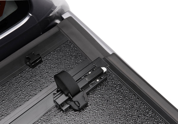 UnderCover Flex Hard Folding Tonneau Cover (MPN: FX41008)