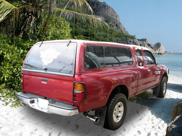 Black Horse Off Road Tail Light Guard (MPN: 7G096304A)