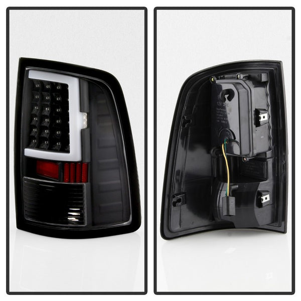 Xtune Tail Light Assembly (MPN: 9041013)