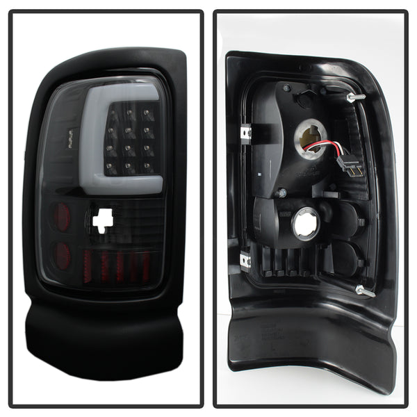 Xtune Tail Light Assembly (MPN: 9038860)