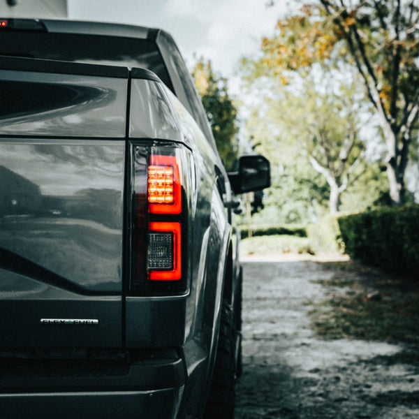 Recon Accessories Tail Light Assembly (MPN: 264268RBK)