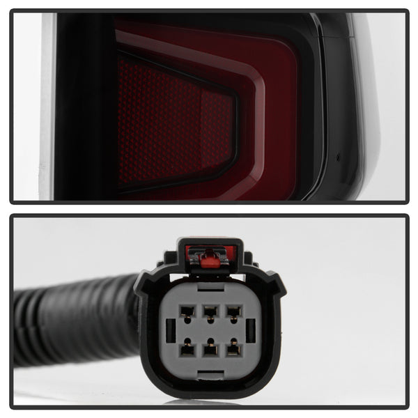 Xtune Tail Light Assembly (MPN: 9052682)