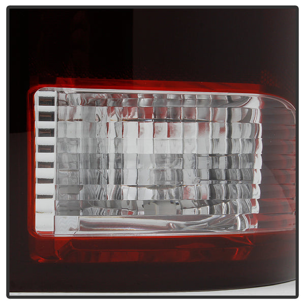 Xtune Tail Light Assembly (MPN: 9033186)