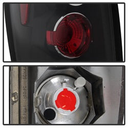 Spyder Automotive Tail Light Assembly (MPN: 5001108)