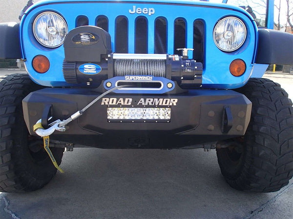 Road Armor Stubby Bumper (MPN: 509R0B)