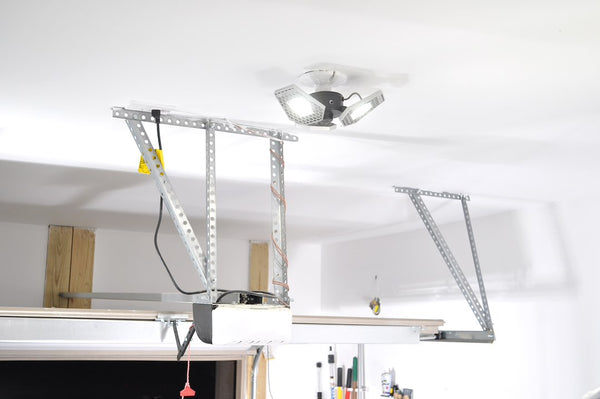 STKR Concepts TRiLIGHT Motion Activated Ceiling Light (MPN: 00342-2)