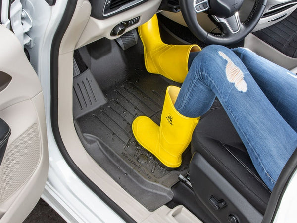 WeatherTech FloorLiner Molded Fit Black (MPN: 4410511V-4410124V)