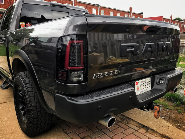 Recon Tail Light Assembly (MPN: 264369BK)