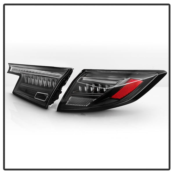 Spyder Automotive Tail Light Assembly (MPN: 5089113)