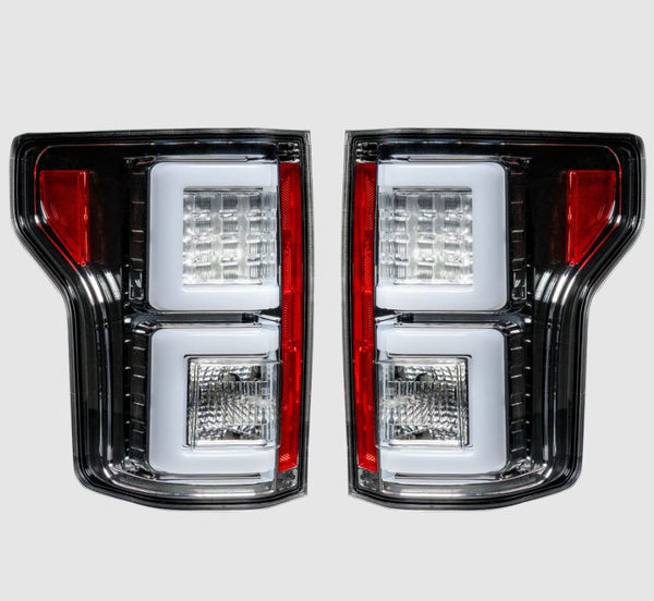 Recon Accessories Tail Light Assembly (MPN: 264268CL)