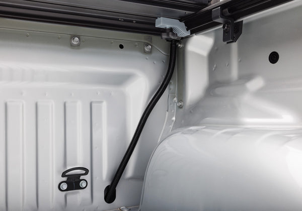 UnderCover Flex Hard Folding Tonneau Cover (MPN: FX51021)