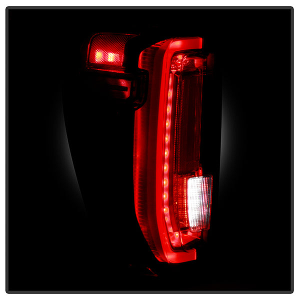 Xtune Tail Light Assembly (MPN: 9954450)