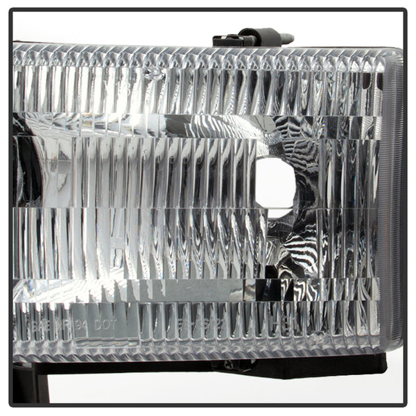 Xtune Headlight Assembly Set (MPN: 9032141)