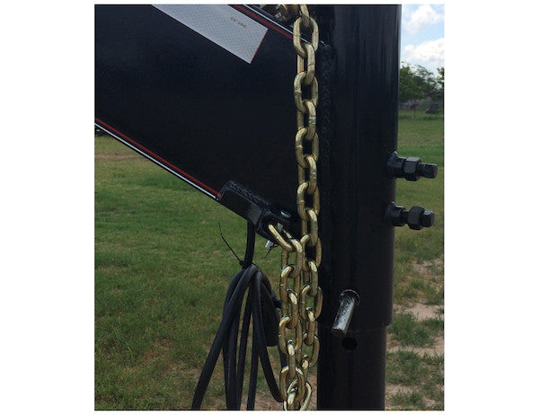 Trailer safety chain holder (MPN: 5471001)