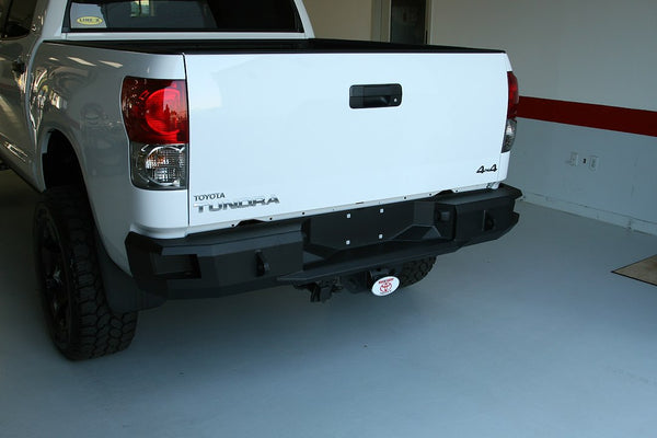 Fab Fours Premium Rear Bumper (MPN: TT07-W1550-1)