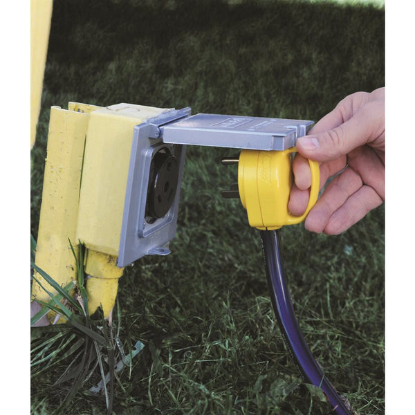 Camco Power Cord Plug End (MPN: 55283)