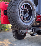WILCO Off-Road Hitchgate Solo Tire Carrier (MPN: UHG33187-H)