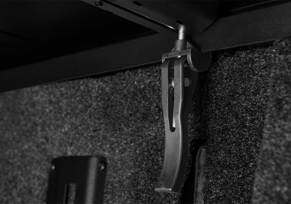 UnderCover Triad Hard Folding Tonneau Cover (MPN: TR26022)