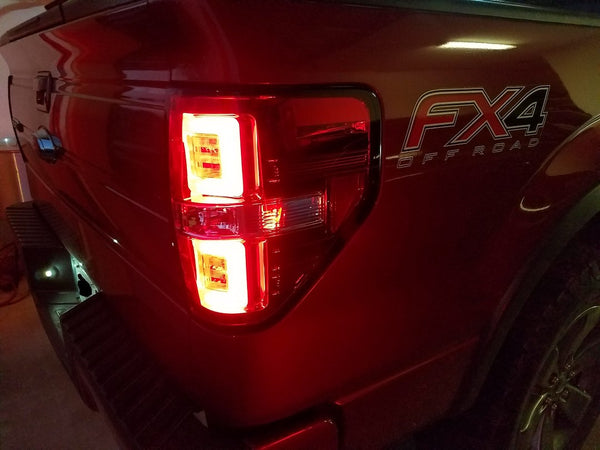 Recon Tail Light Assembly (MPN: 264368RD)