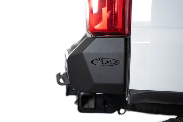 Bomber Rear Bumper for Ford F-250/F-350 (MPN: R810141090103)