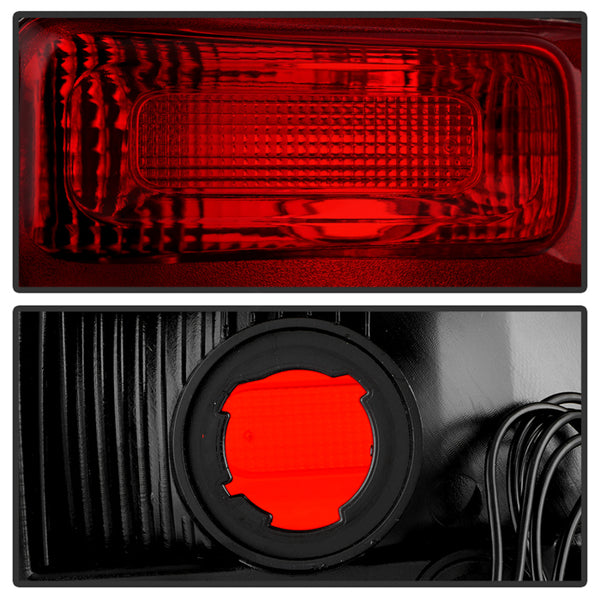 Xtune Tail Light Assembly (MPN: 9957772)