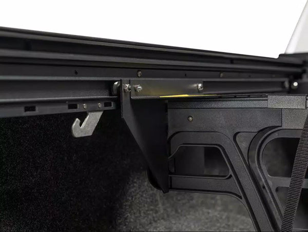 Roll-N-Lock Cargo Manager (MPN: CM532)