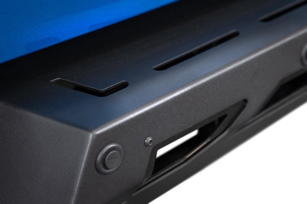 Black Label Rear Bumper for Chevy/GMC 1500 (MPN: R14020NA0103)