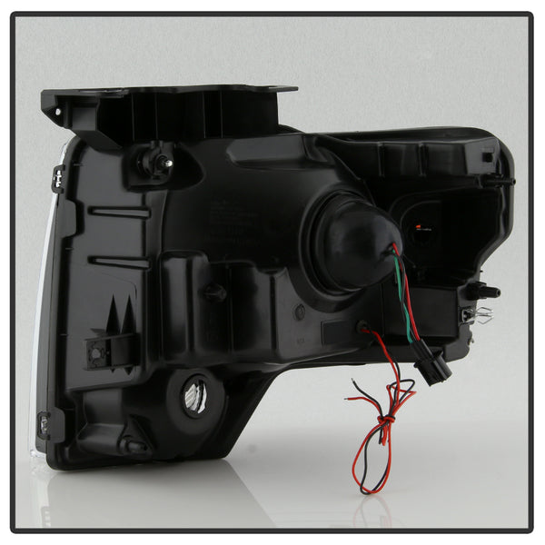Xtune Headlight Assembly With Projector Beam (MPN: 9037252)