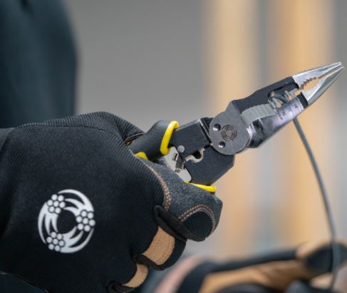 SouthWire 7-In-1 Multi-Tool Pliers (MPN: S7N1HD)