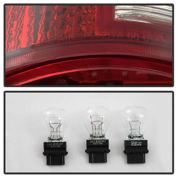Spyder Auto Group Tail Light Assembly (MPN: 9040832)