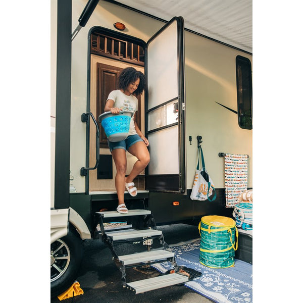 Camco Wheel Chock with Rope (MPN: 44472)