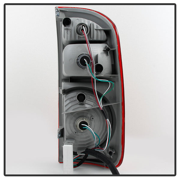 Spyder Auto Group Tail Light Assembly (MPN: 9033391)