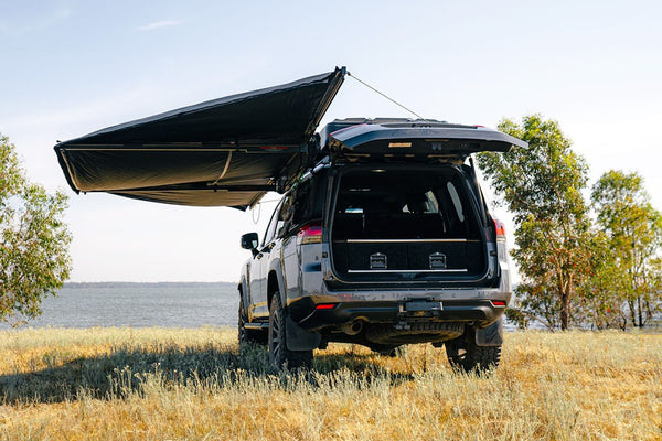 Ironman 4x4 Awning (MPN: IAWN180012)