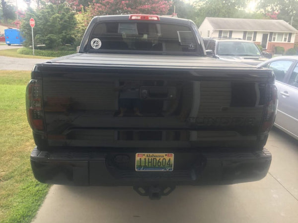 Recon Accessories Toyota Tundra Smoked Taillights (MPN: 264288BK)