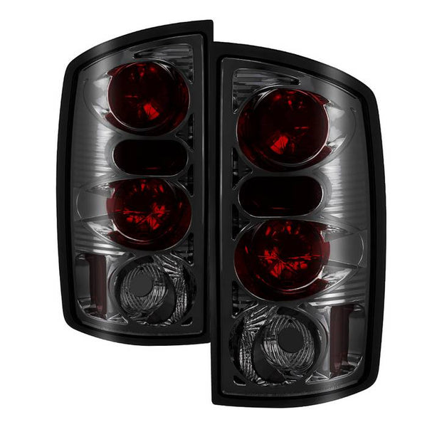 Spyder Automotive Tail Light Assembly (MPN: 5002600)