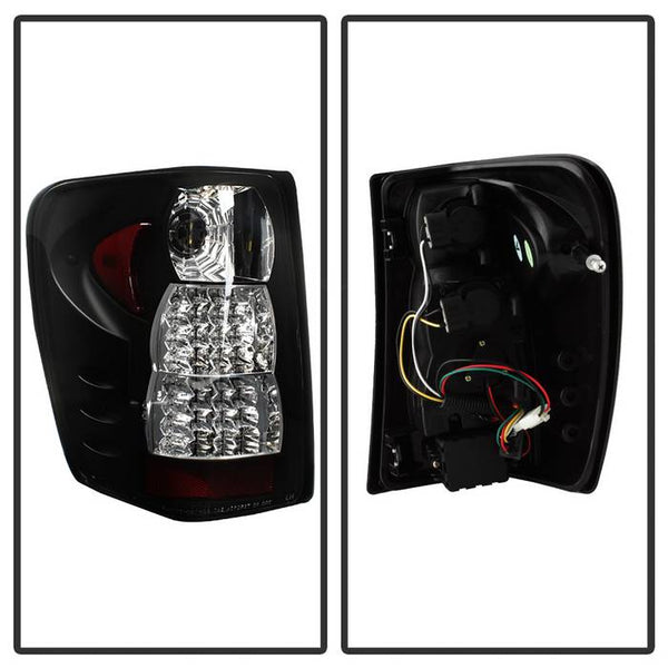 Spyder Automotive Tail Light Assembly (MPN: 5005656)