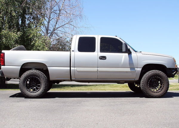 Flowmaster Exhaust System Kit (MPN: 717990)