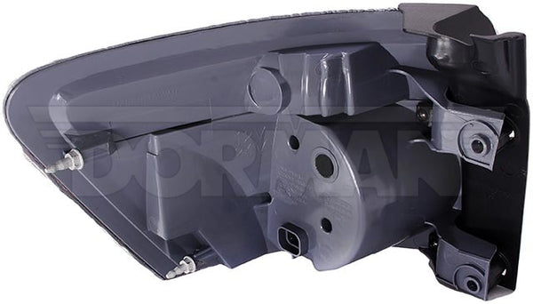 Tail Light Assembly with 14 LED for OE Replacement (MPN: 1571444)