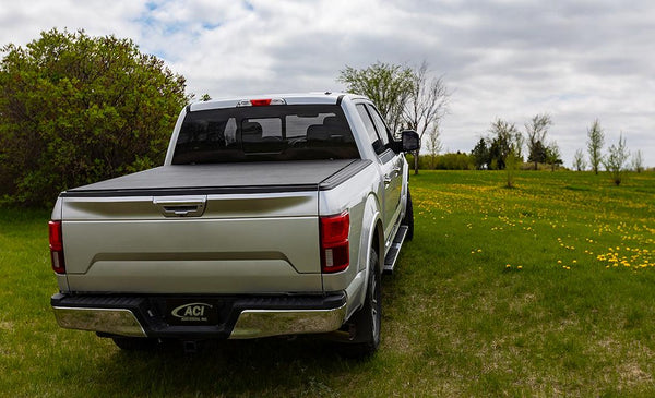 ACCESS Covers LOMAX STANCE Hard Folding Tonneau Cover (MPN: G3040039)