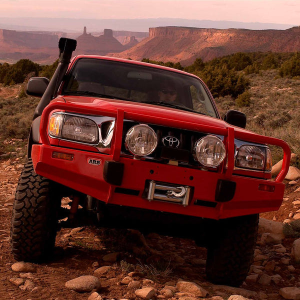 ARB Deluxe Bumper (MPN: 3423020B)