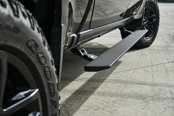 Body Armor Running Board with LED Light System (MPN: GM-4501)